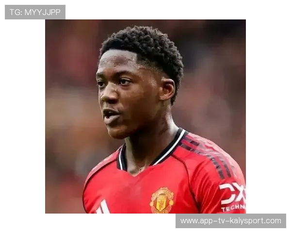 张伯伦转会，结束利物浦时光前往凯尔特人